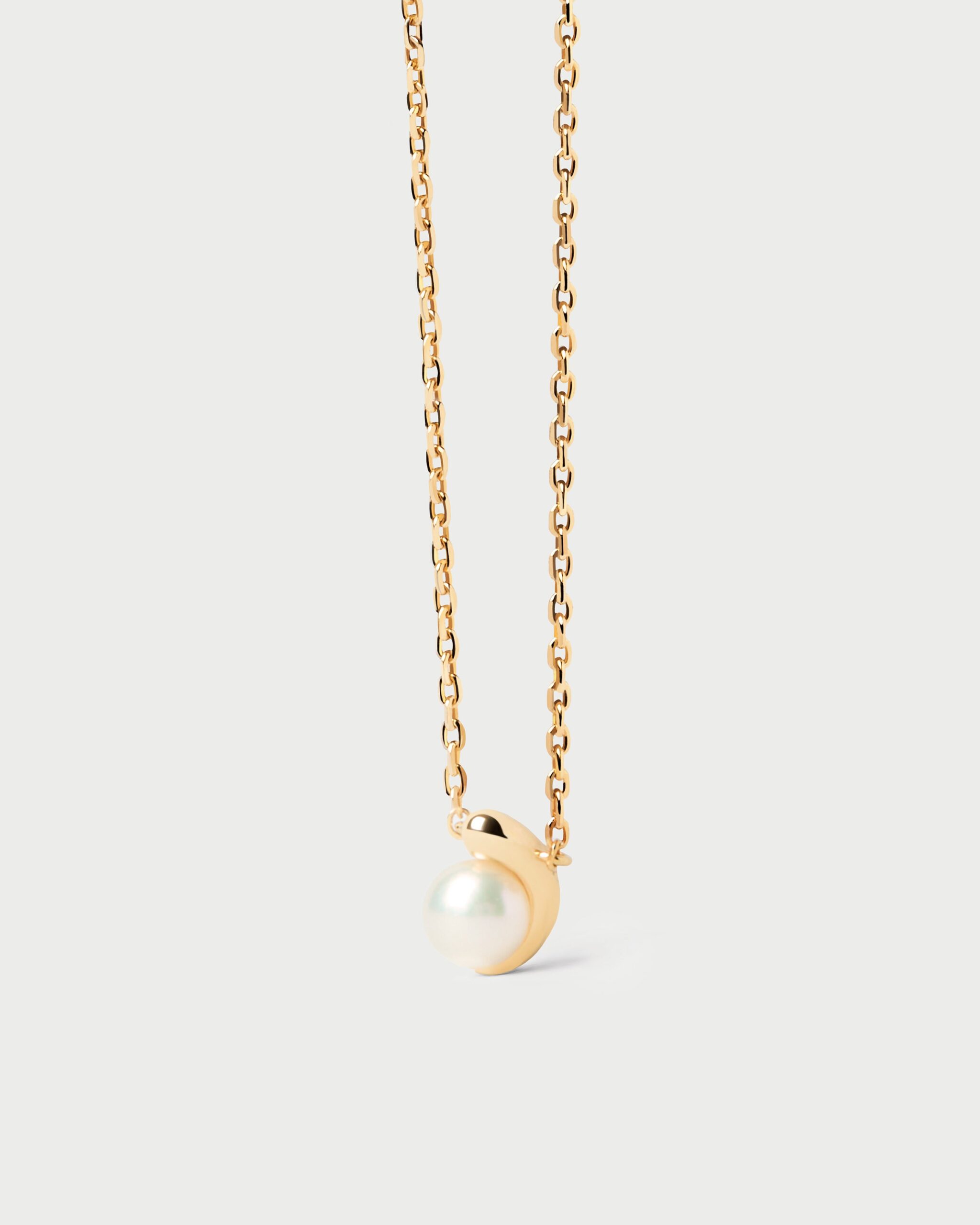 La perla solitary necklace