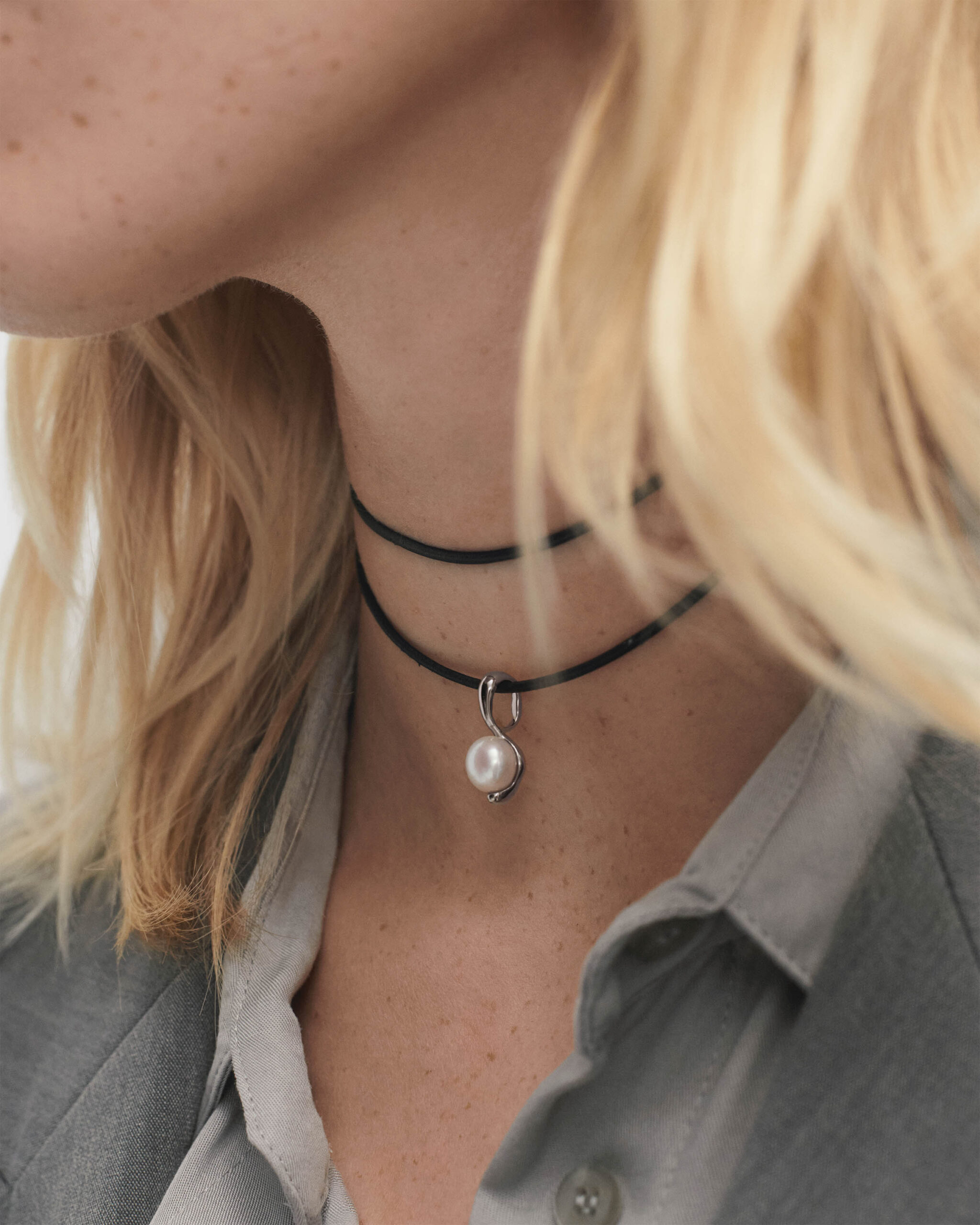 La perla essential silver pendant