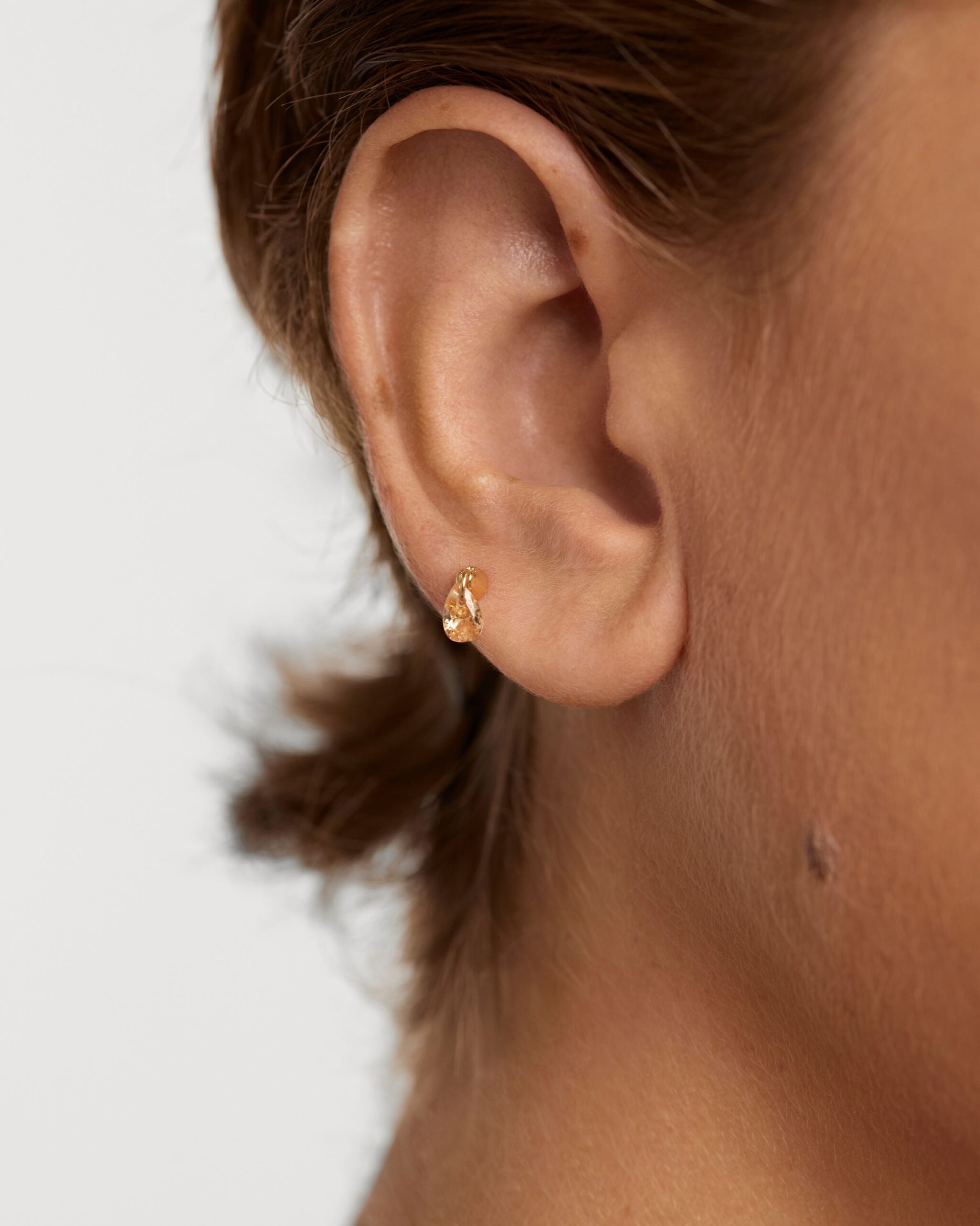 Lily single earring