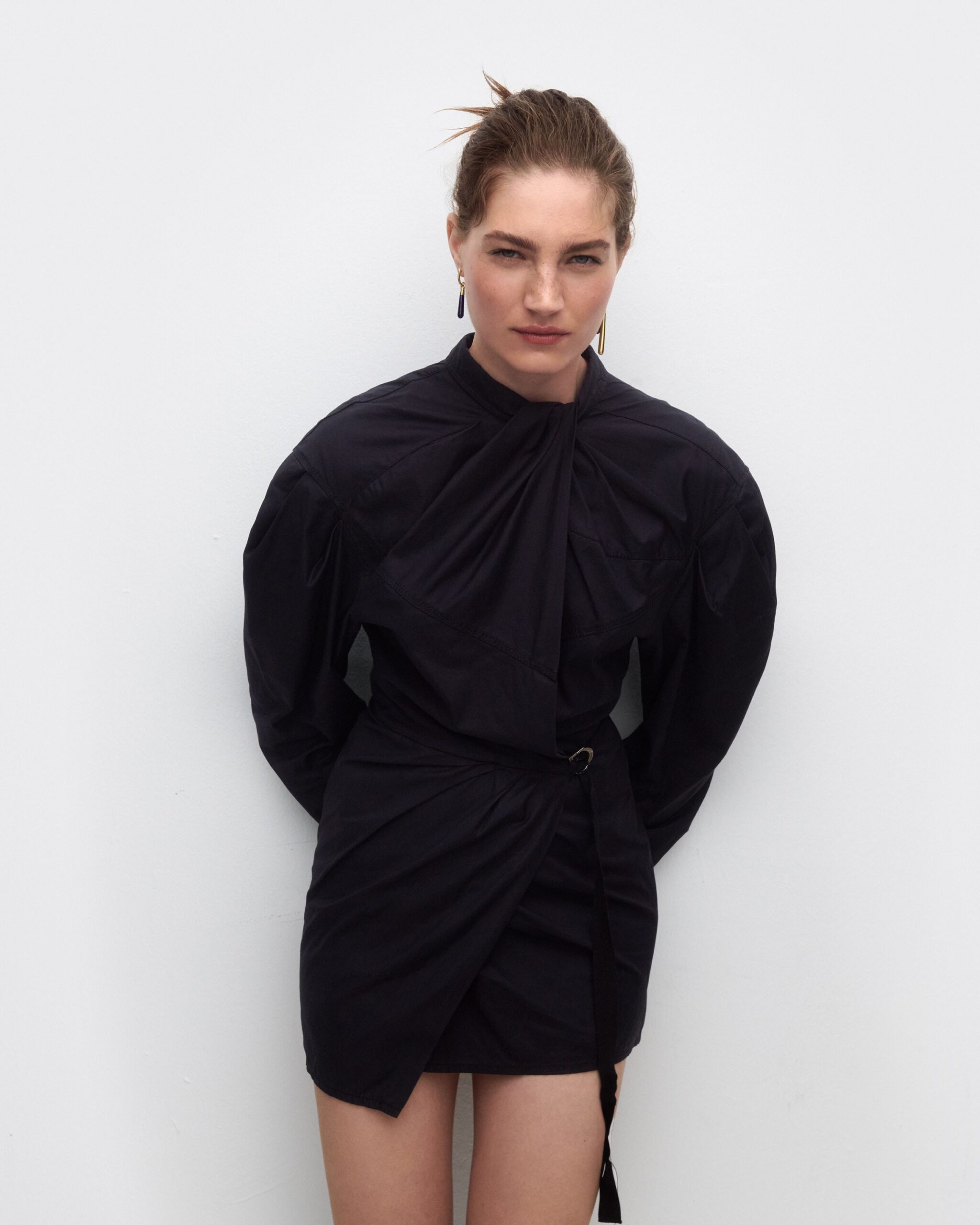 Large Jupiter Single Hoop