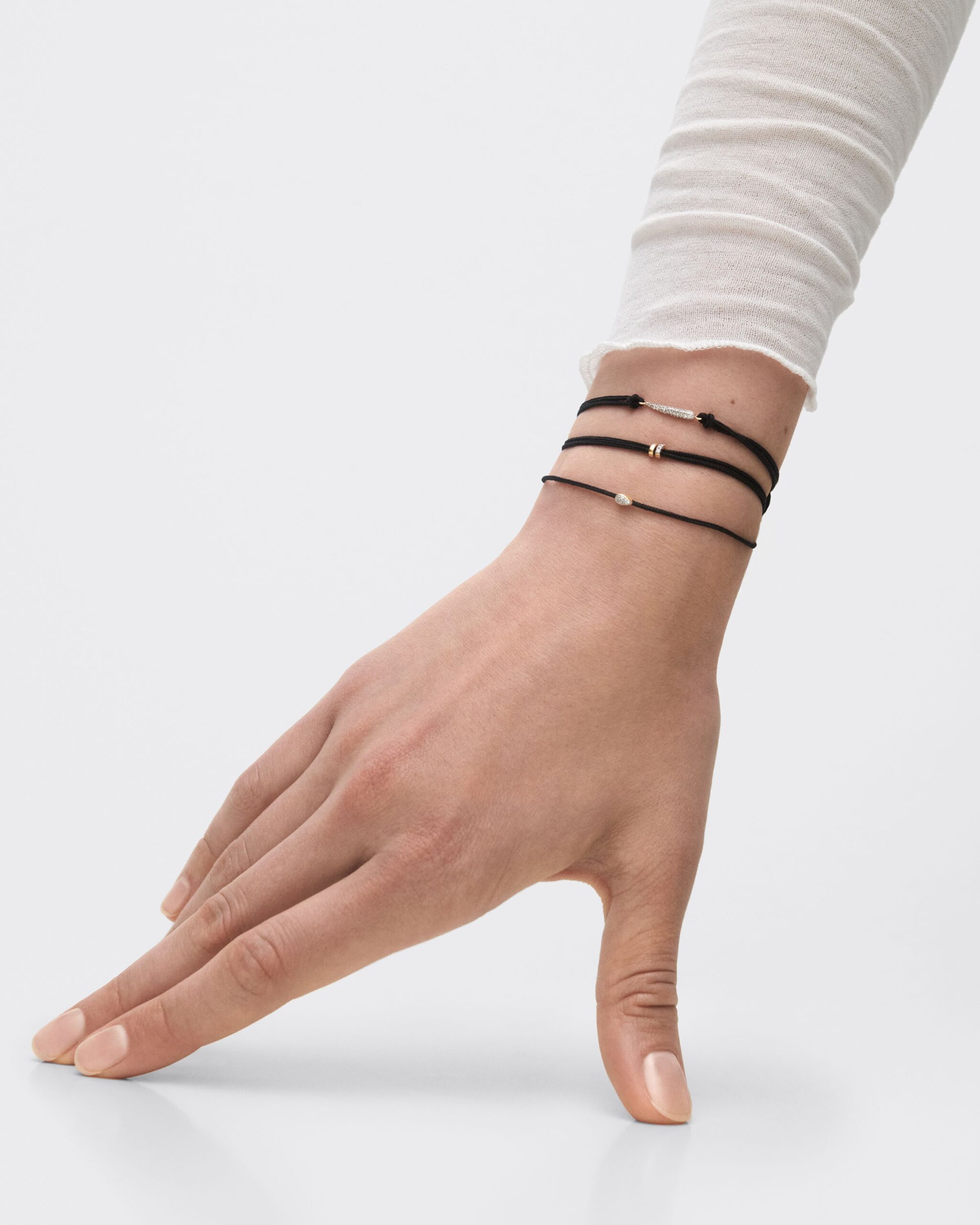 Amy Diamond cord bracelet