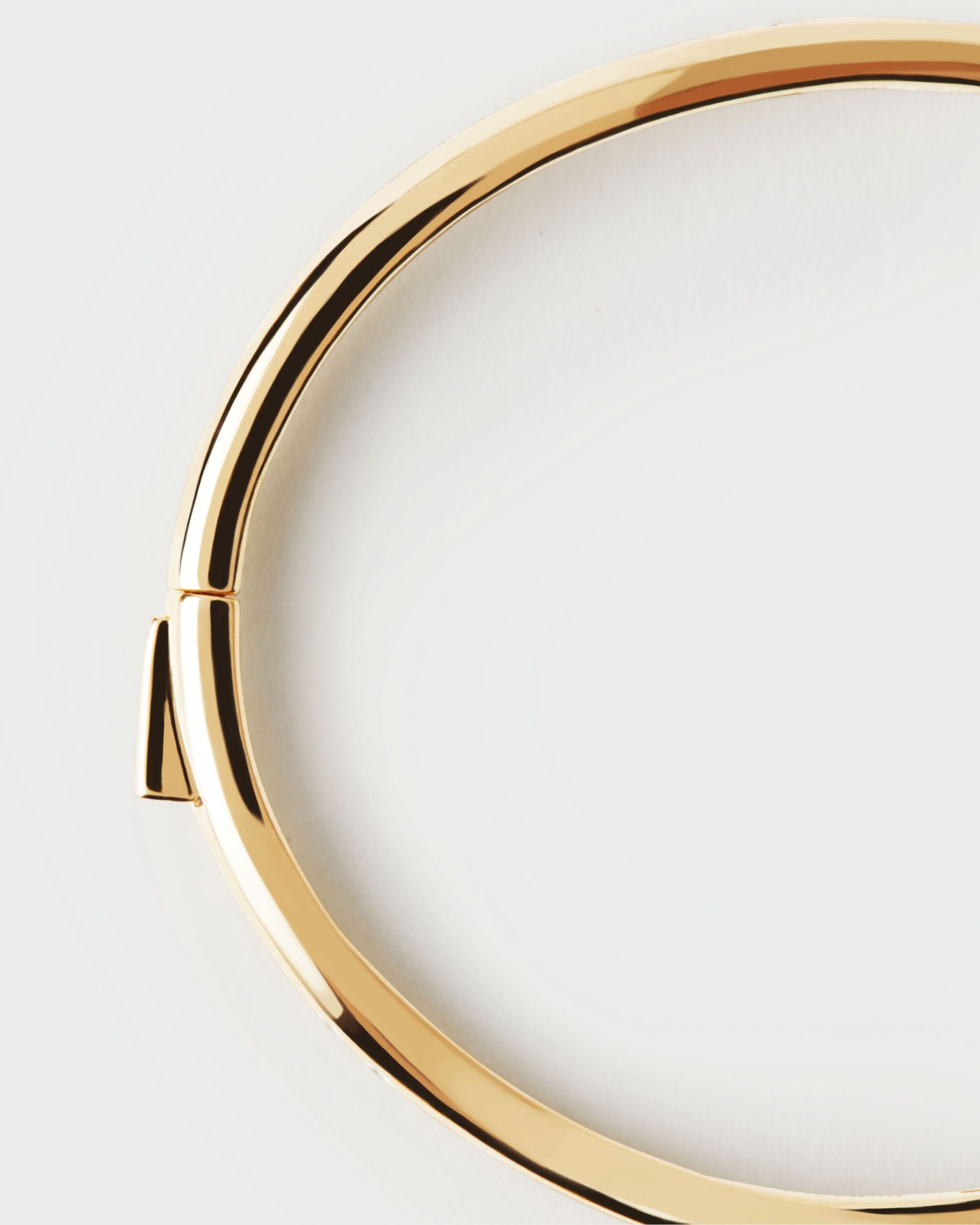 Air bangle