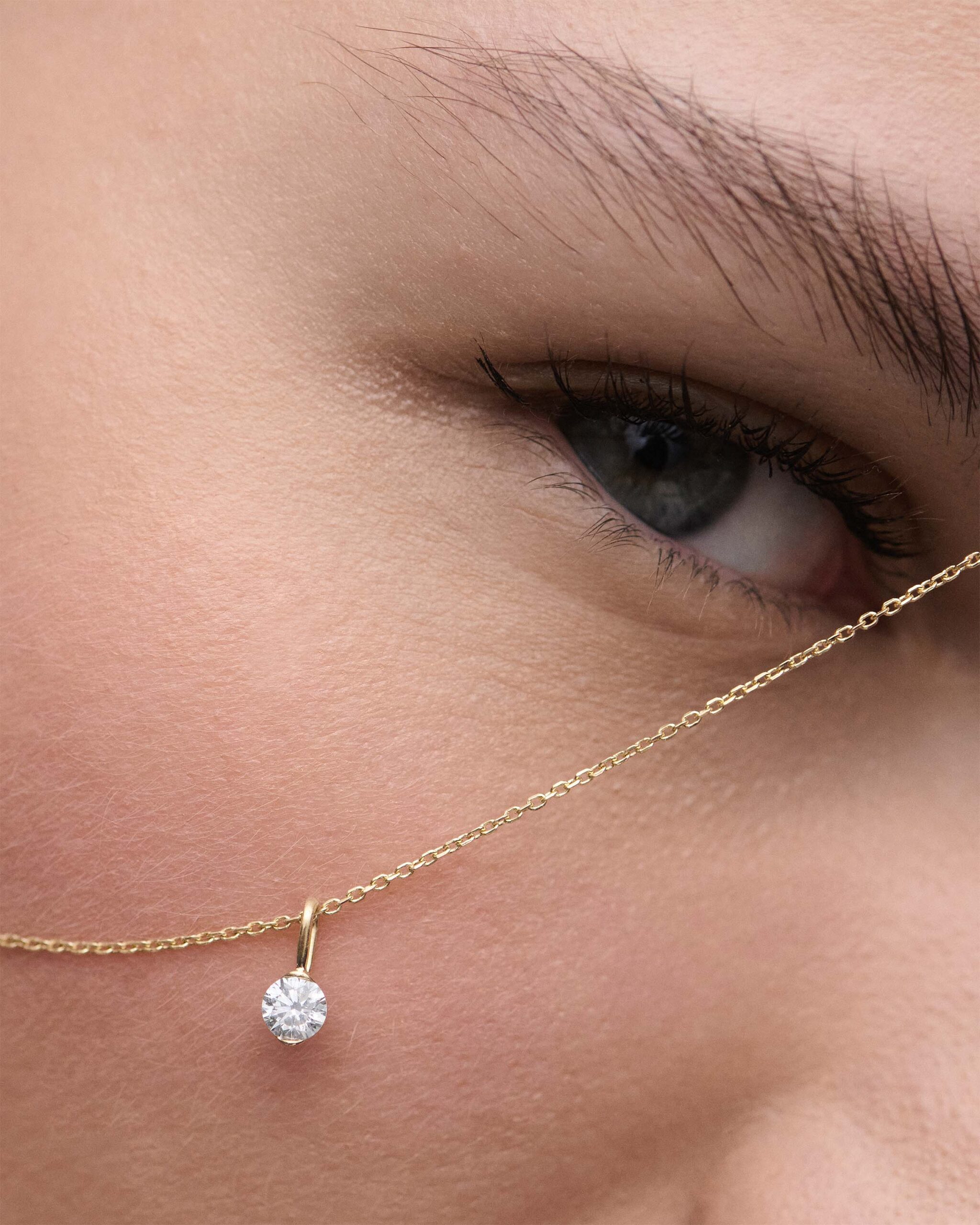 Diamond and gold Grace Mini pendant