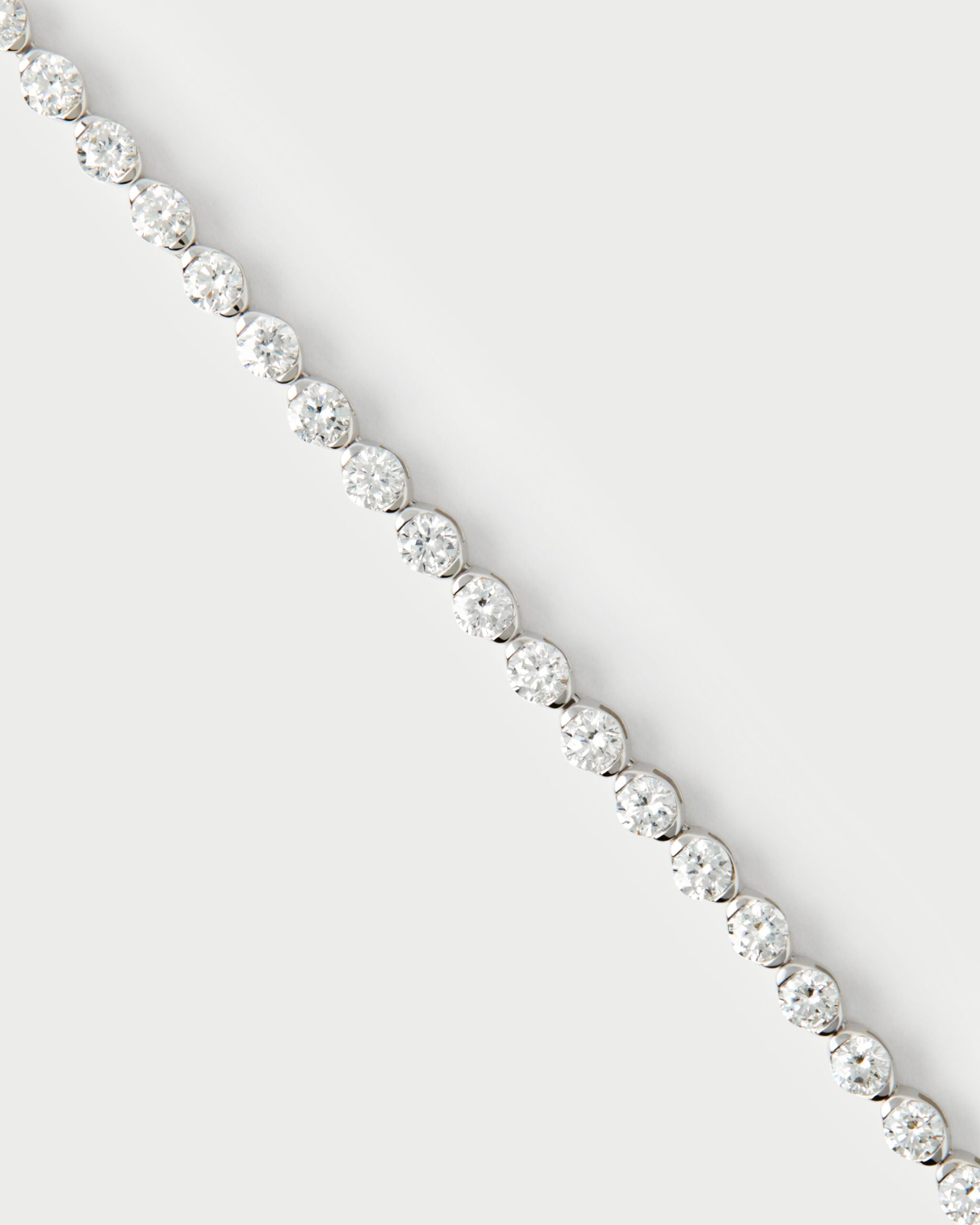 Diamonds and white gold Astra bracelet