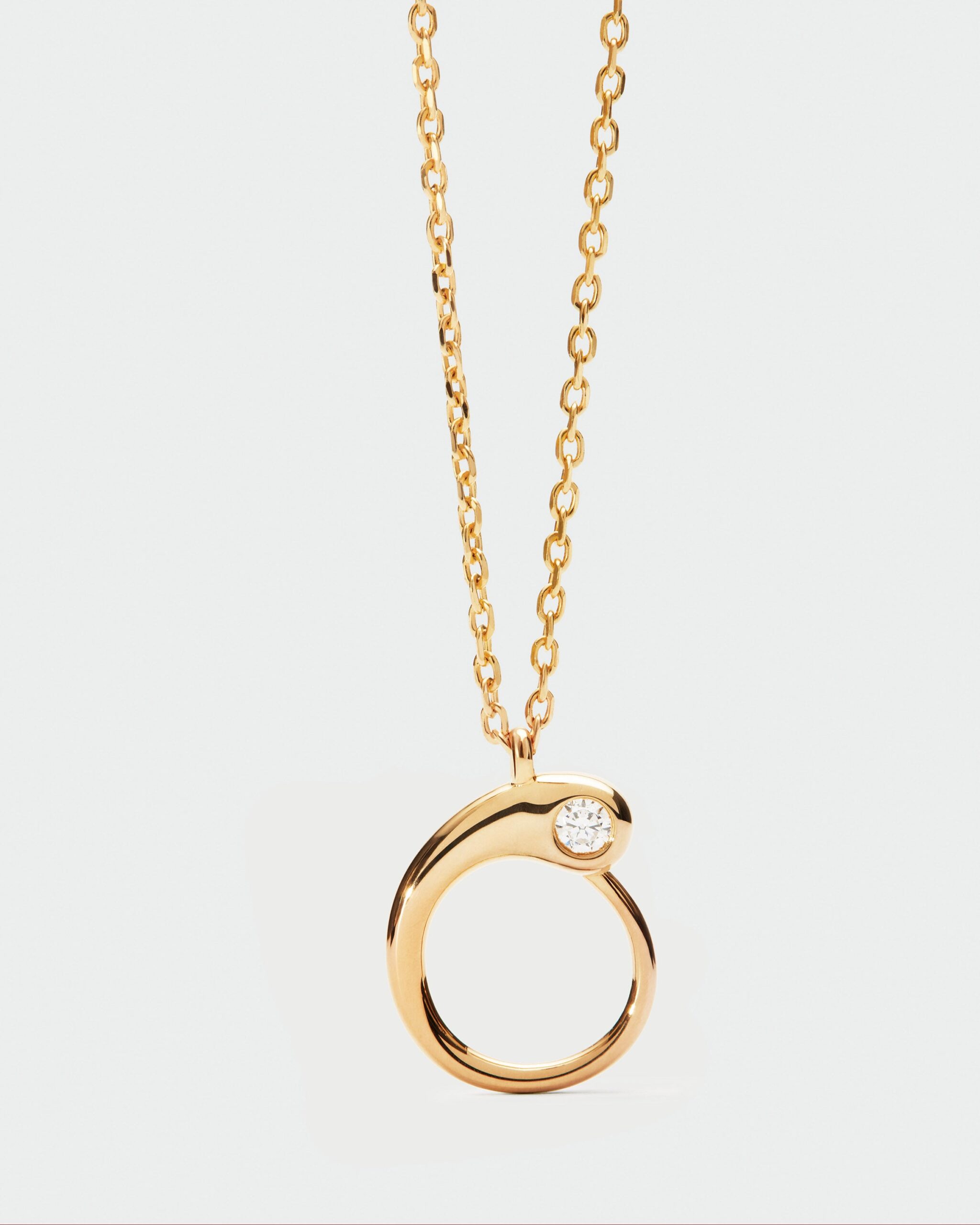 Initial pendant necklace