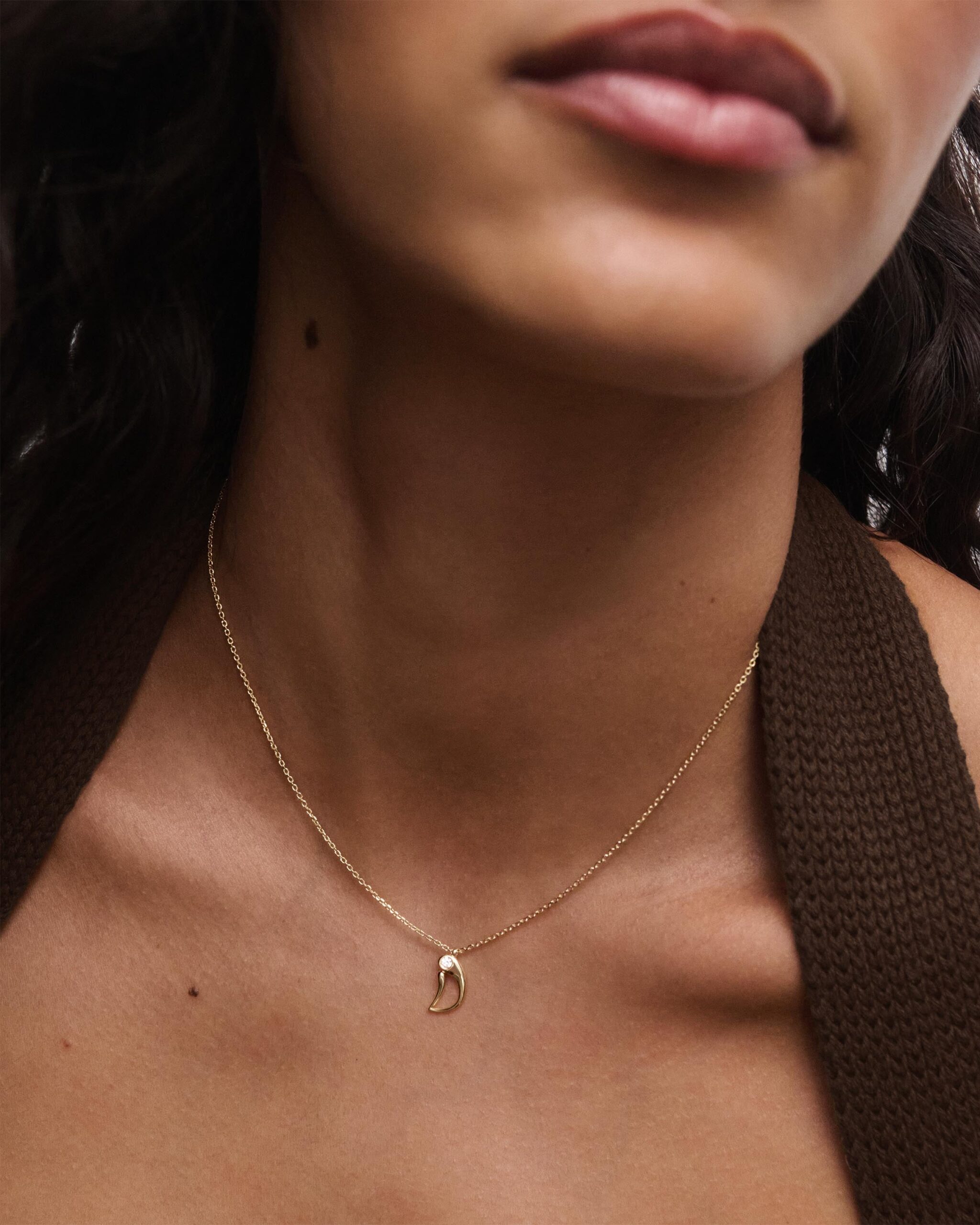 Initial pendant necklace