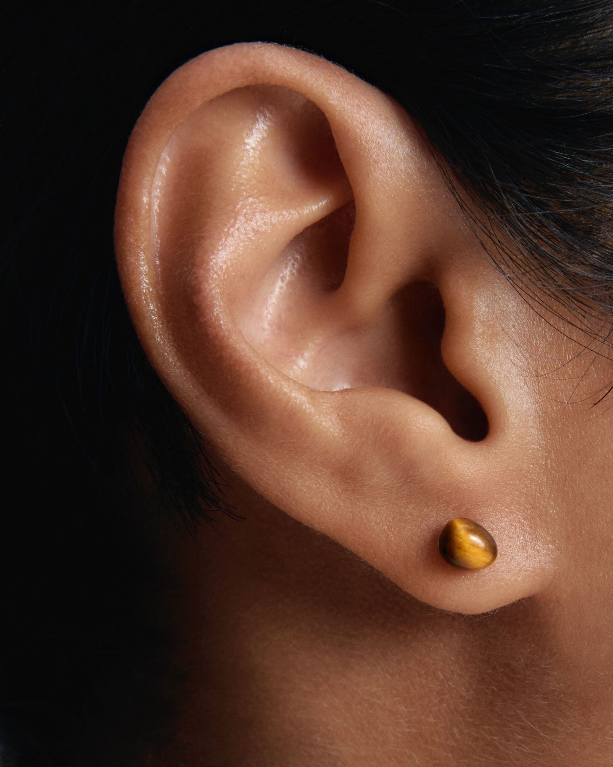 Tiger Eye Gravity Ear Piercing