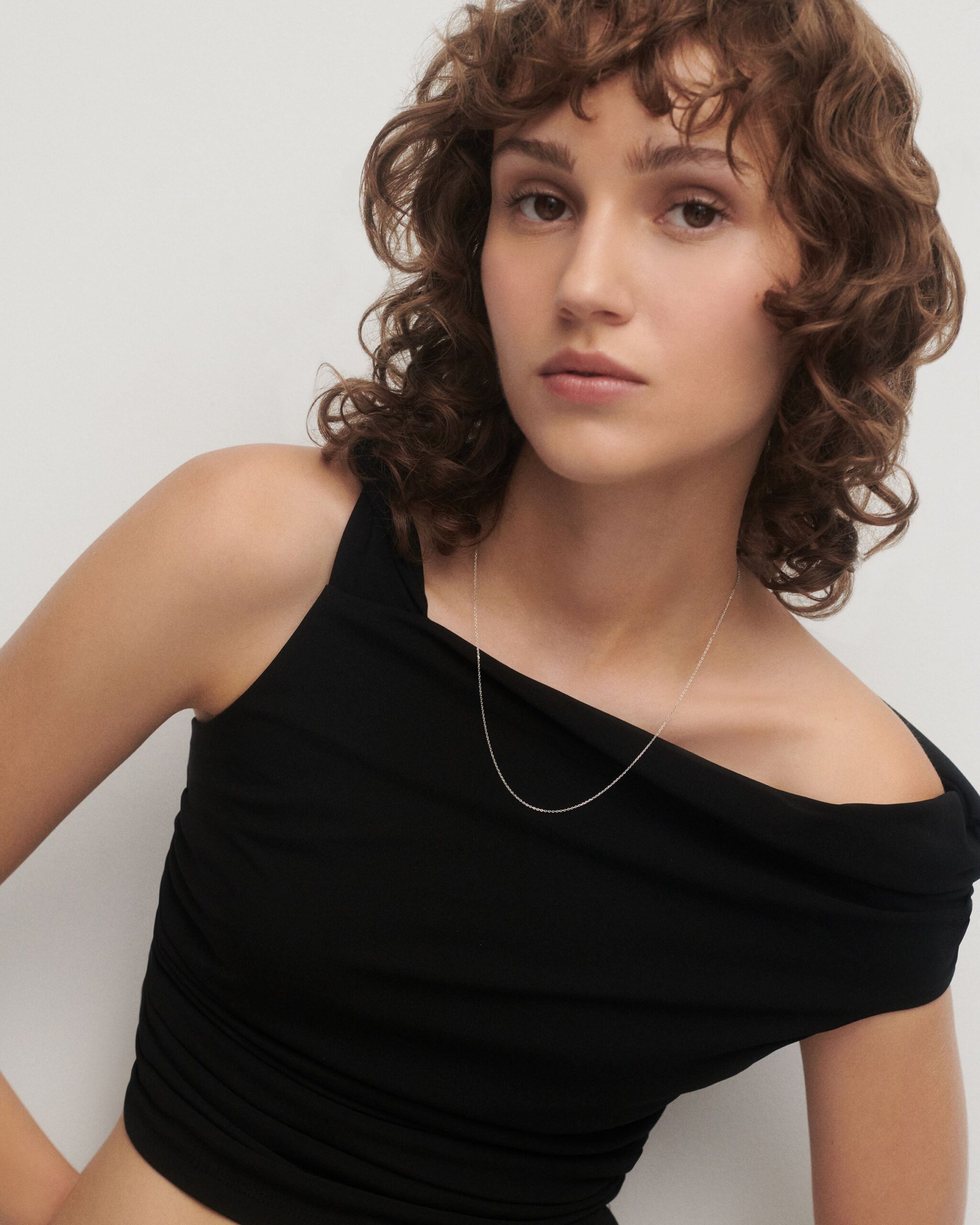 Essential chain necklace