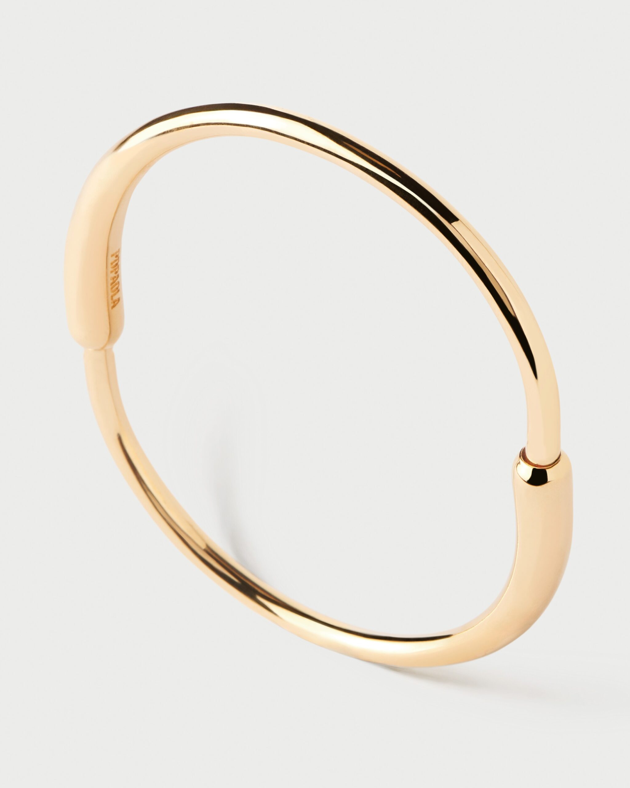 Loop bangle