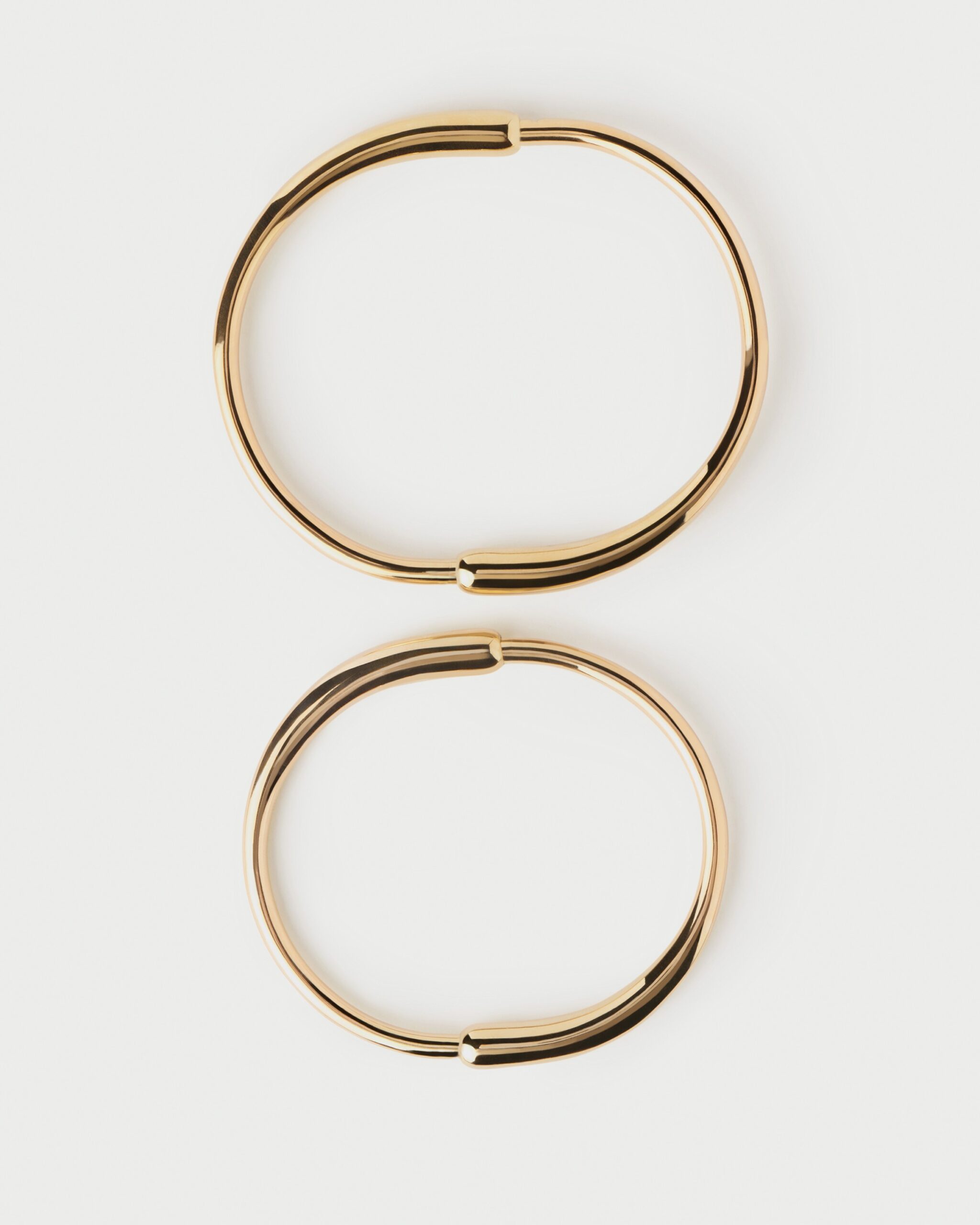 Loop bangle