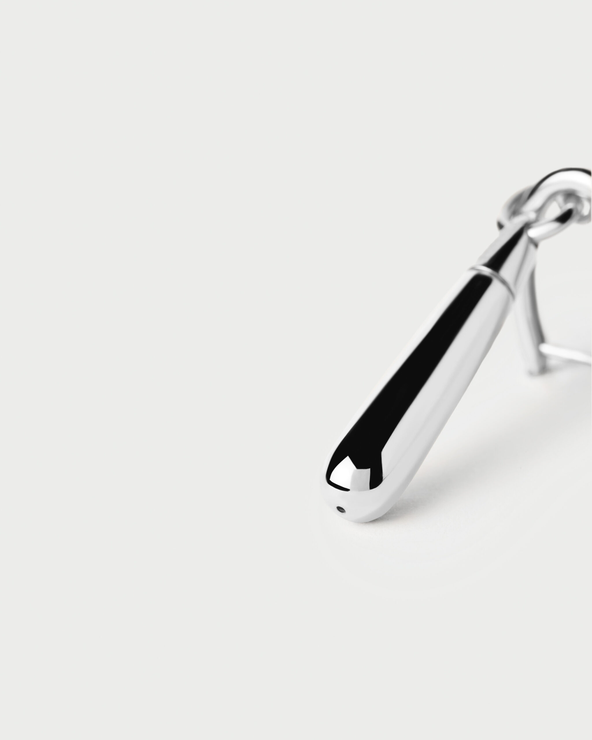 Large Jupiter Single Hoop