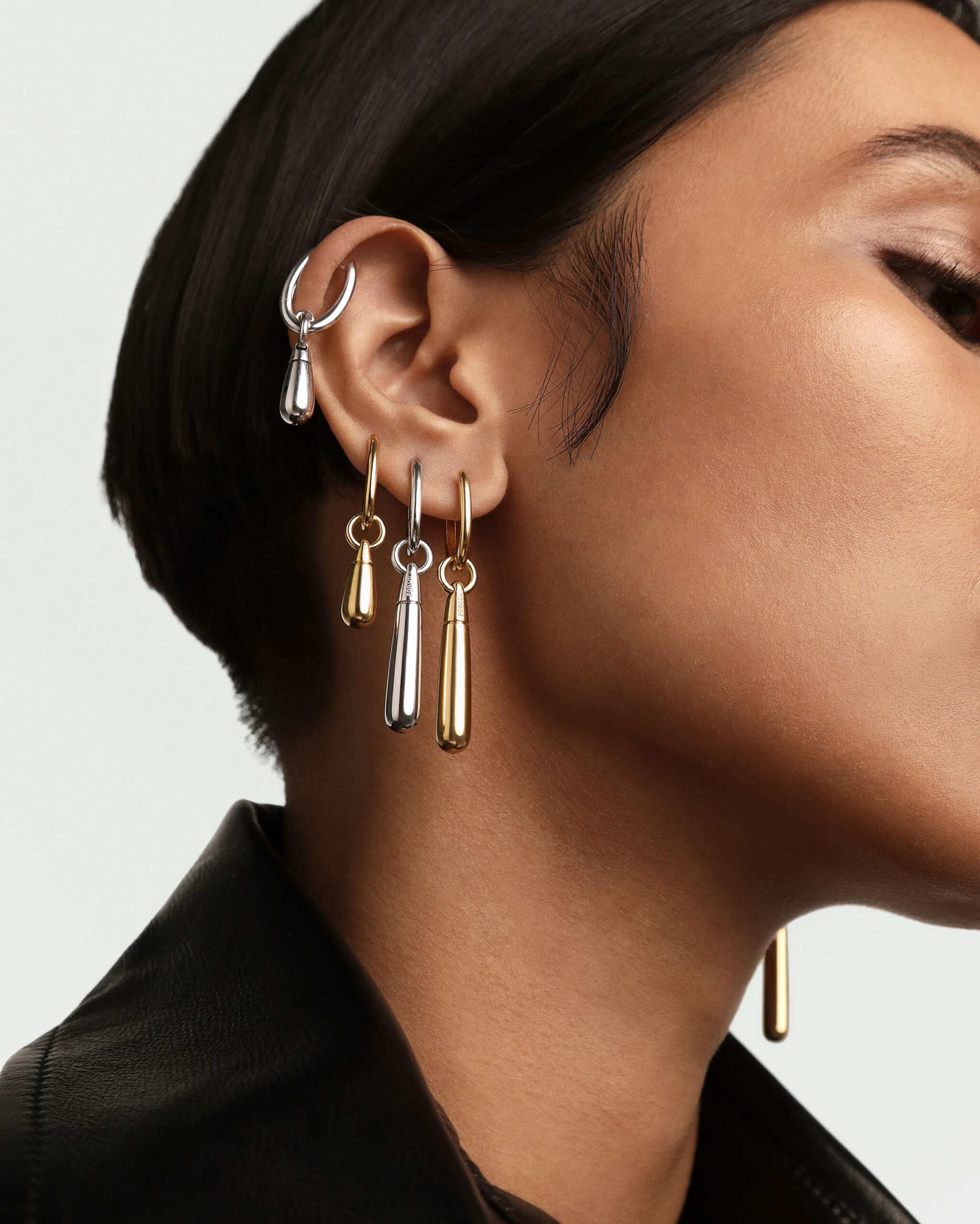 Large Jupiter Single Hoop