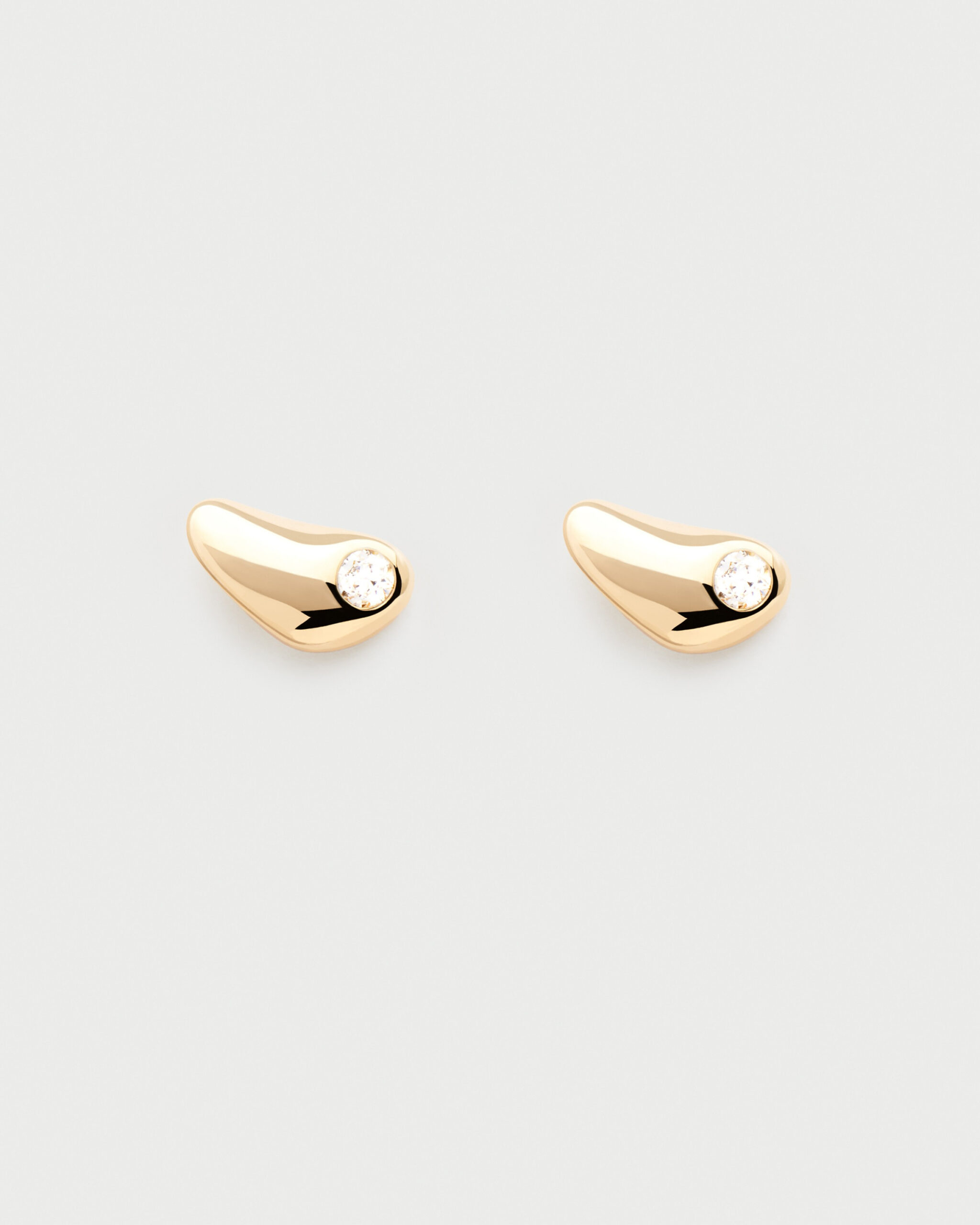 Delta single stud earring