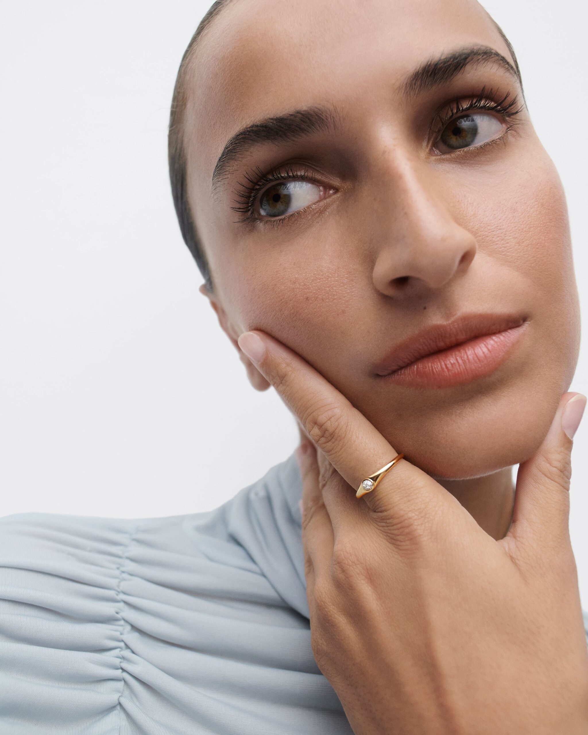 Diamonds and gold Moon ring