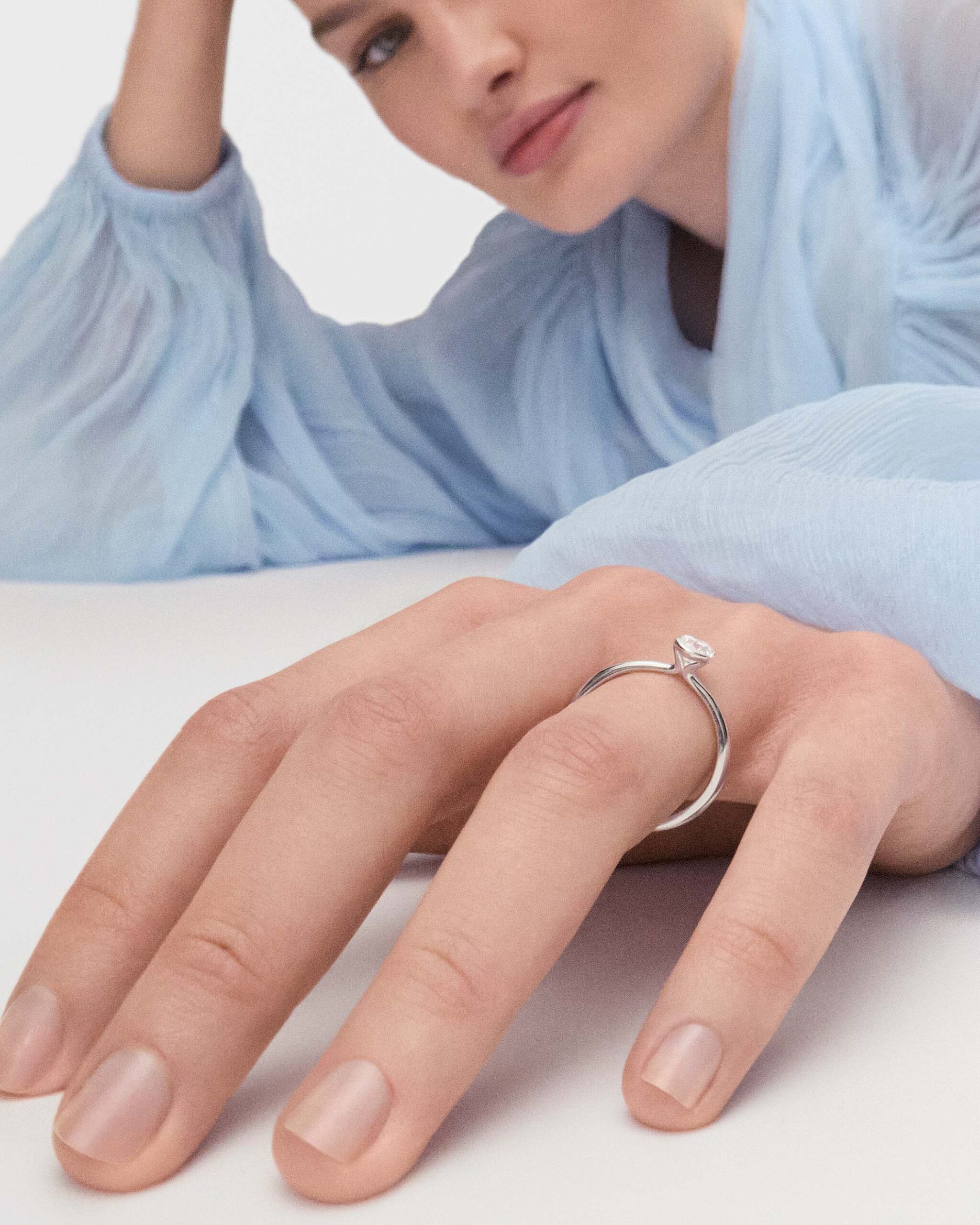 Diamond and white gold Grace solitary ring