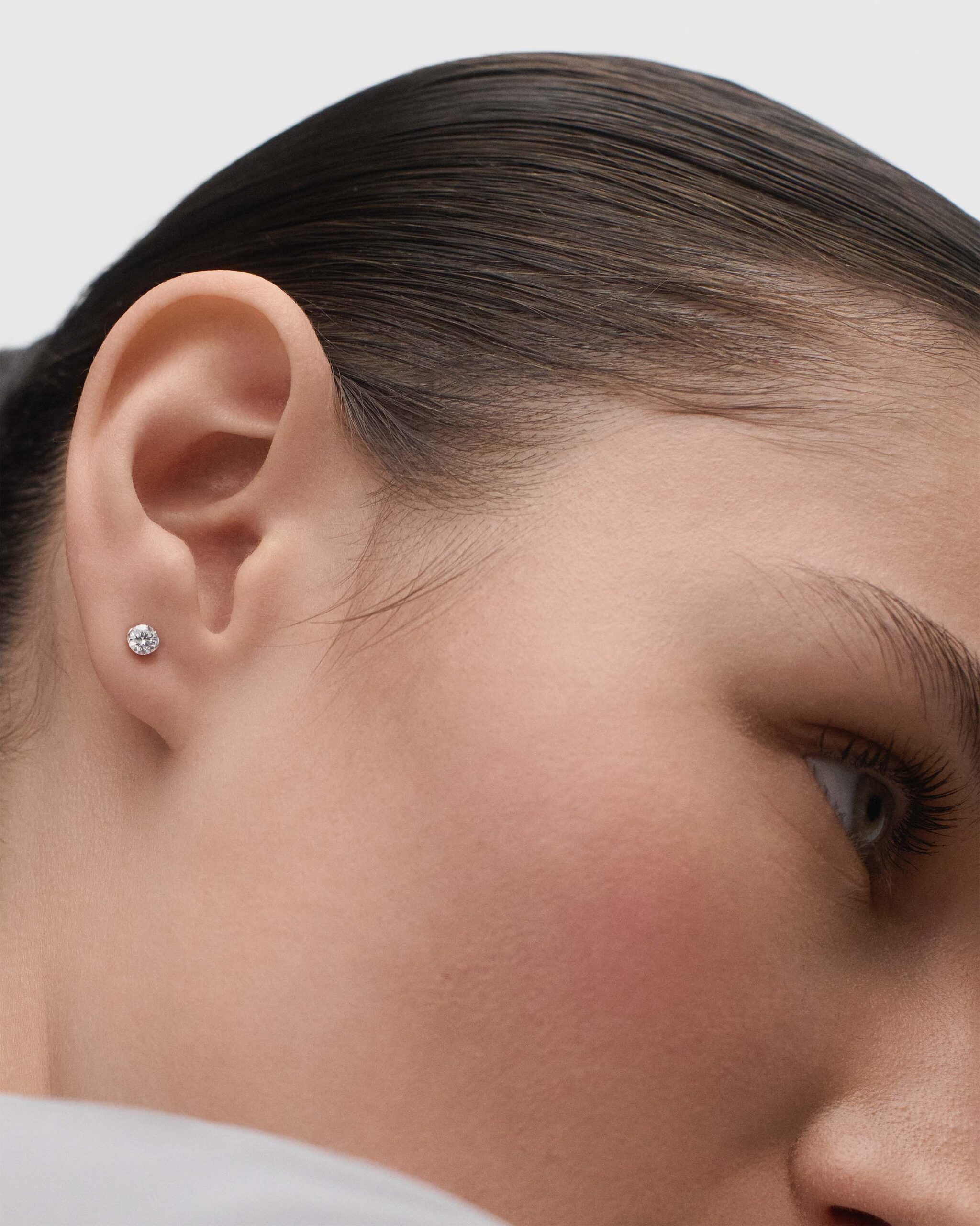 Diamond and white gold Grace Mini stud earrings