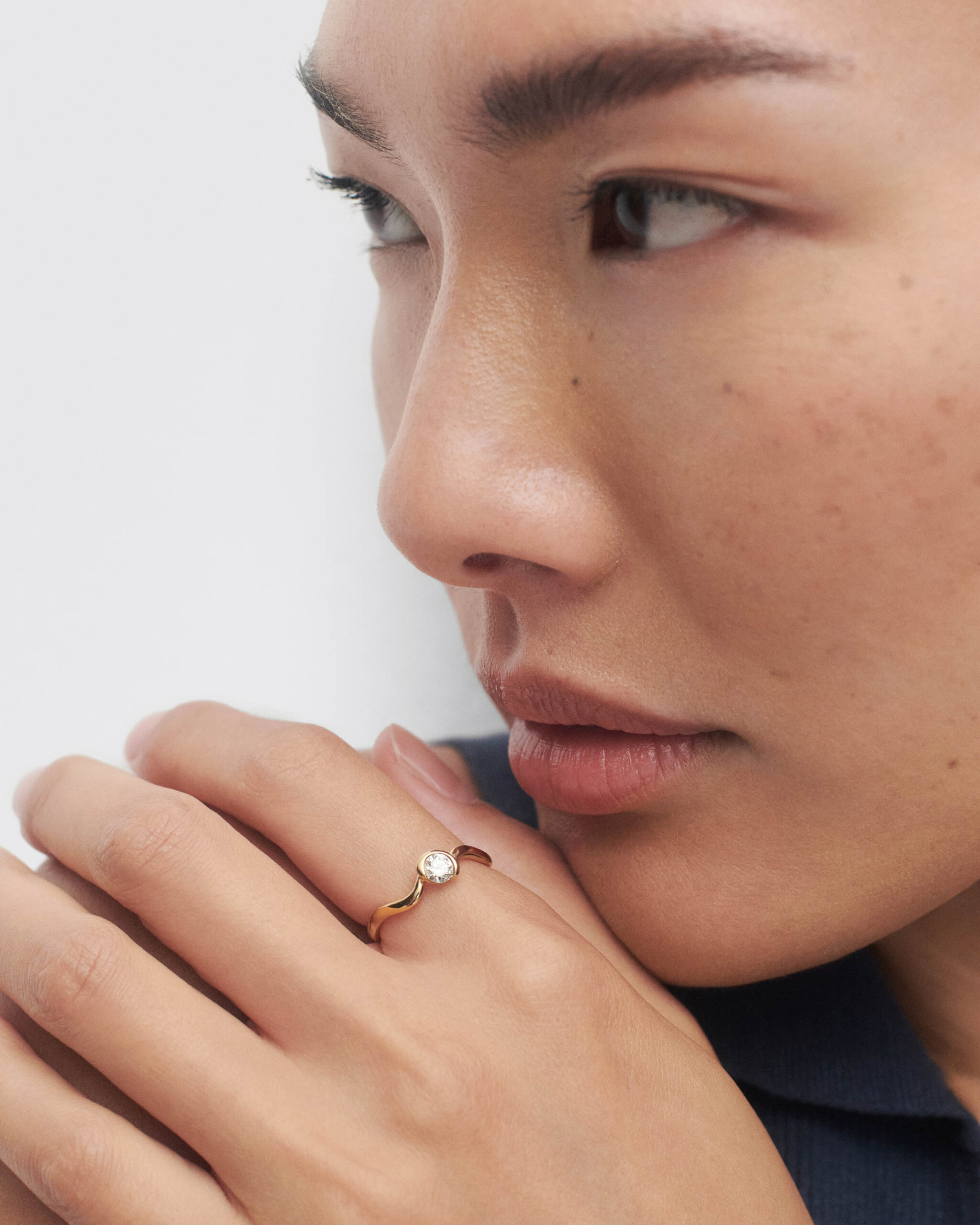 Diamonds and gold Delia ring