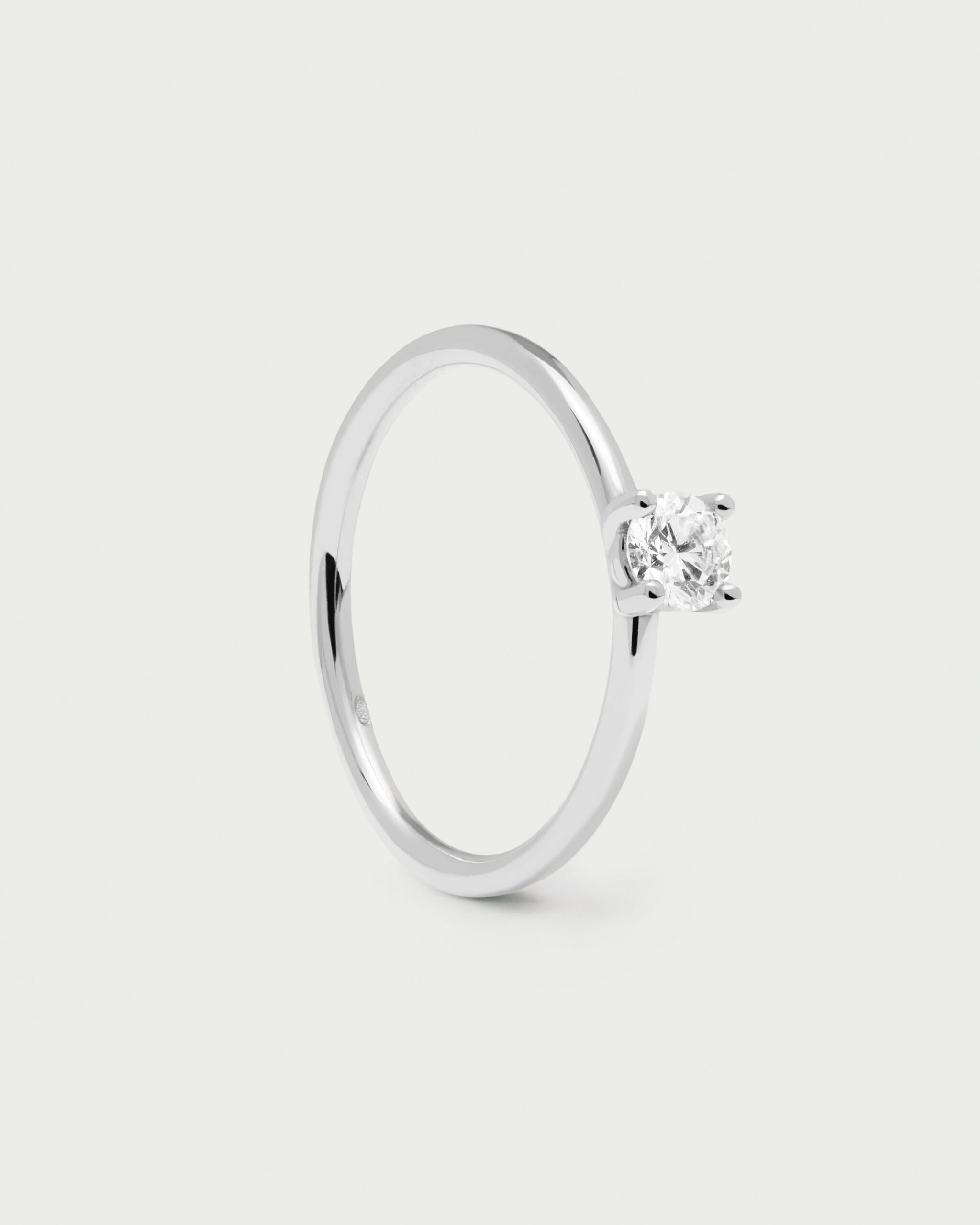 Diamonds Solitaire Ring